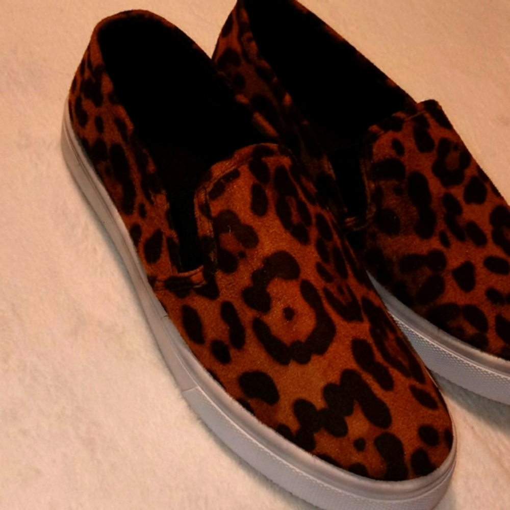 Women's Leopard Print Slide On Shoes - Picture 3 of 7